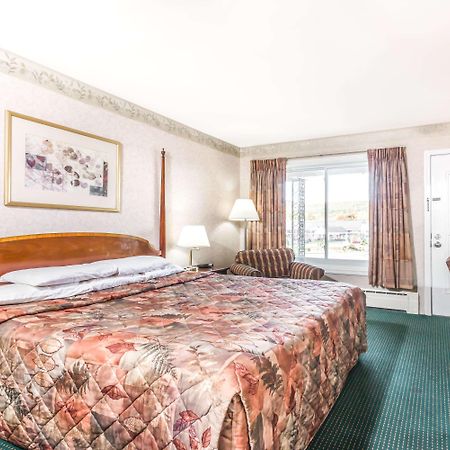 Knights Inn Ленокс Экстерьер фото