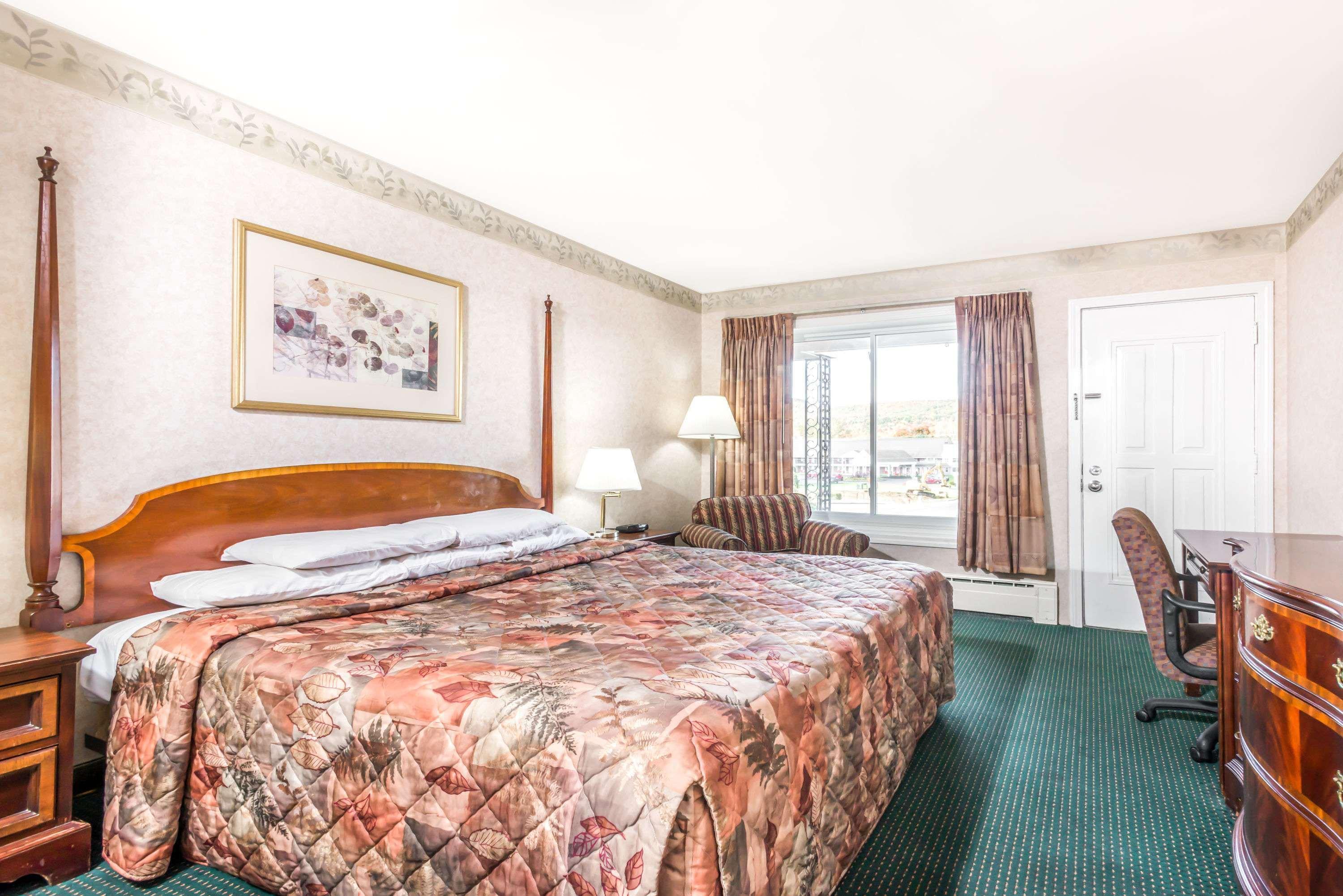 Knights Inn Ленокс Экстерьер фото
